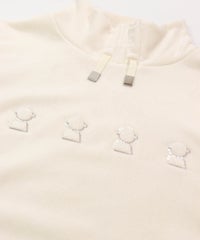 胸もと部分(ホワイト)