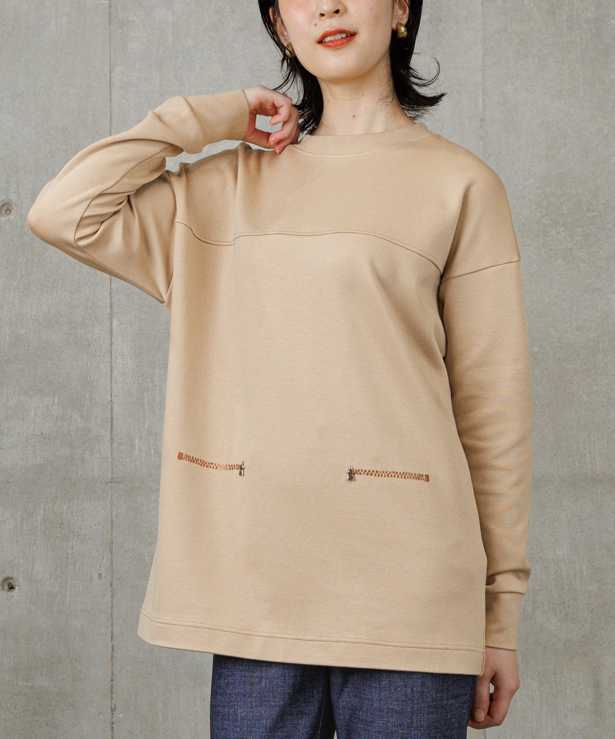 モデル着用画像(ベージュ)