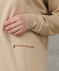 モデル着用画像(ベージュ)