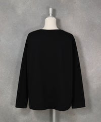 コットン混スパンコールプルオーバー後（ブラック）