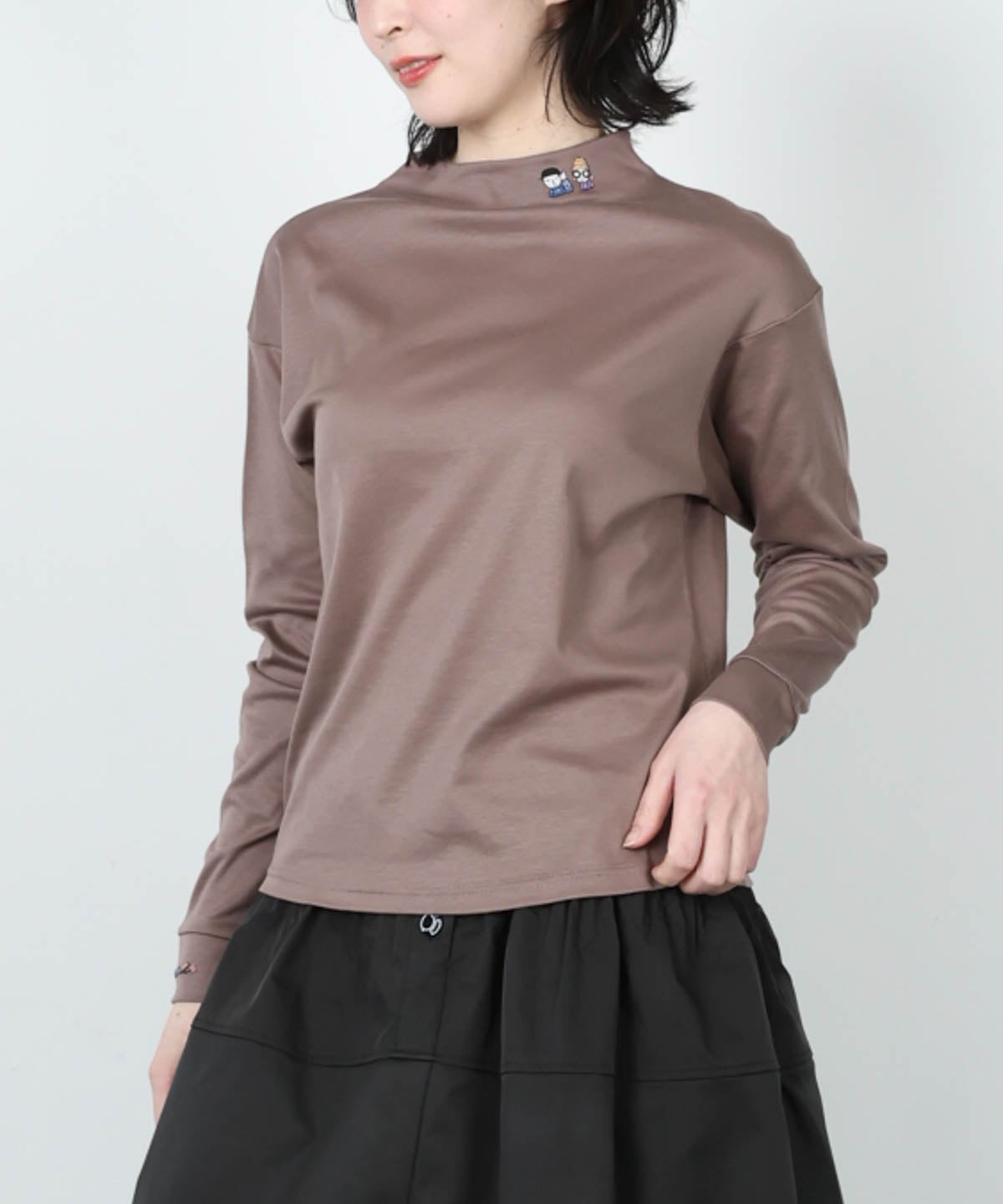 モデル着用画像（ブラウン）