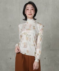 モデル着用画像（ベージュ）