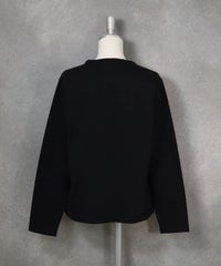 コットン100％発泡プリントプルオーバー(ブラック）後ろ