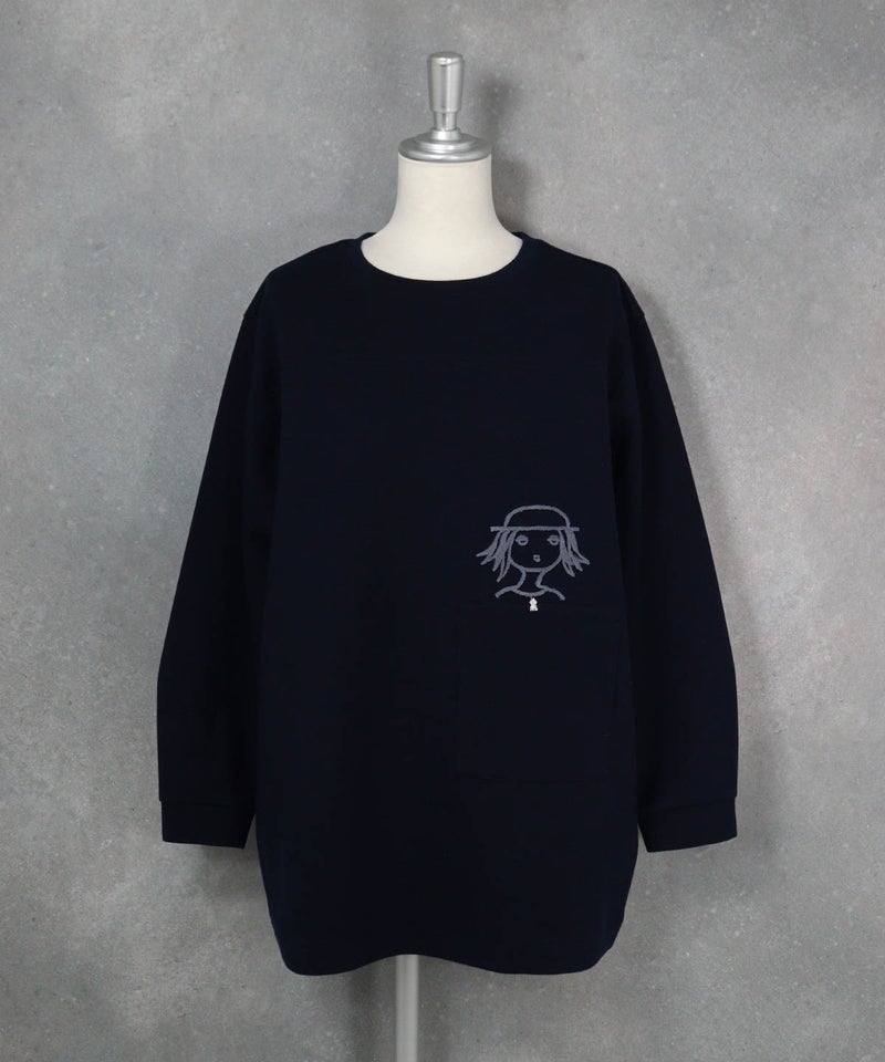 ソフトダンボール立体刺繍チュニック（ネイビー）前