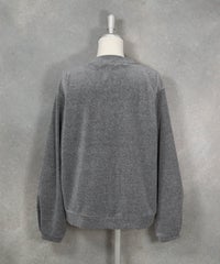 スパンコール刺繍ベロアプルオーバー(グレー)後ろ