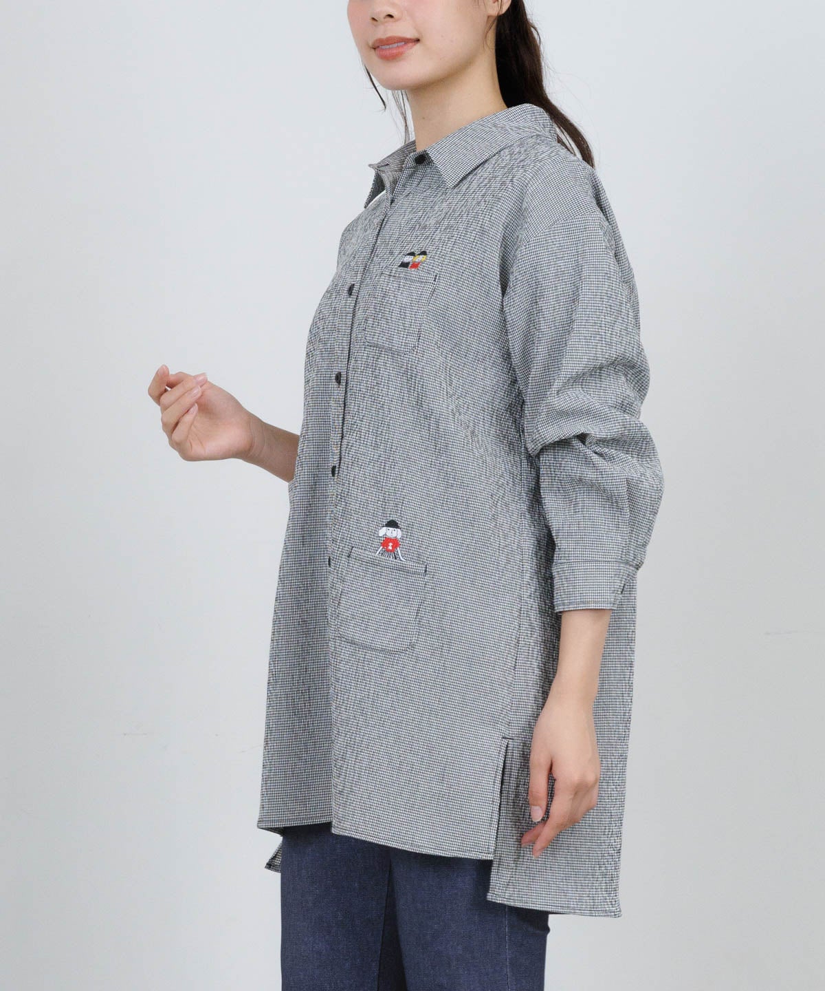 モデル着用画像（ブラック)