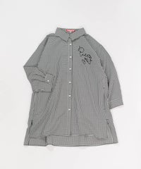 ギンガム柄七分袖刺繍ブラウス(ブラック）平置き