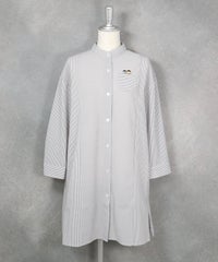ストライプ柄七分袖刺繍ブラウス(ライトグレー)前